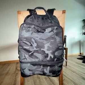 Lululemon backpack